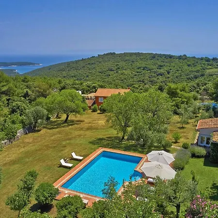 Arbora In Kavran Villa