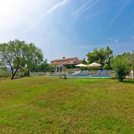 Arbora In Kavran Villa Krnica